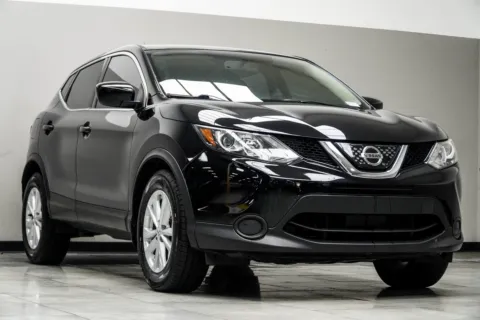 More photos of 2018 Nissan Rogue Sport S at Carvilla, GA