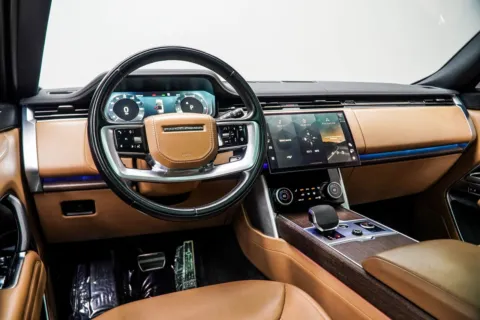 More photos of 2023 Land Rover Range Rover SE at Carvilla, GA