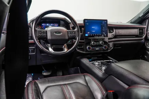 More photos of 2022 Ford Expedition Limited at Carvilla, GA