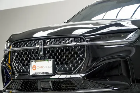 Photos of 2024 Lincoln Nautilus Reserve for sale in Kennesaw, GA at Carvilla