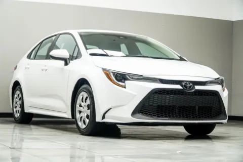 More photos of 2022 Toyota Corolla LE at Carvilla, GA