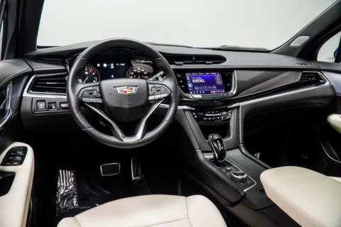 More photos of 2024 Cadillac XT6 Sport at Carvilla, GA