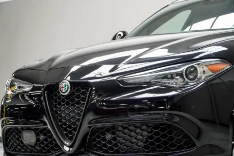 Photos of 2022 Alfa Romeo Giulia Veloce for sale in Kennesaw, GA at Carvilla