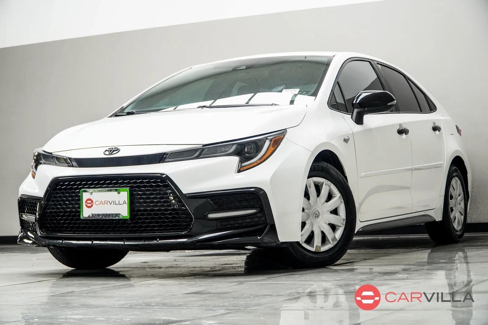 White 2021 Toyota Corolla SE Nightshade for sale in Kennesaw, GA