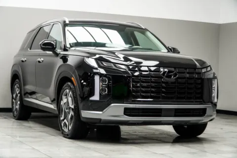 More photos of 2024 Hyundai Palisade Limited at Carvilla, GA