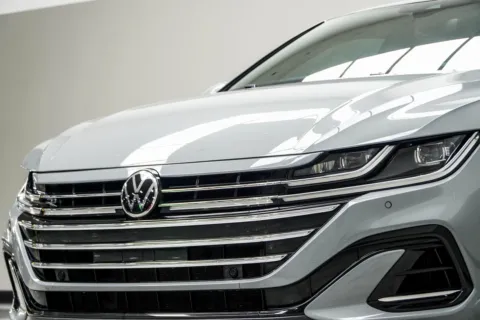 Photos of 2023 Volkswagen Arteon 2.0T SEL R-Line for sale in Kennesaw, GA at Carvilla