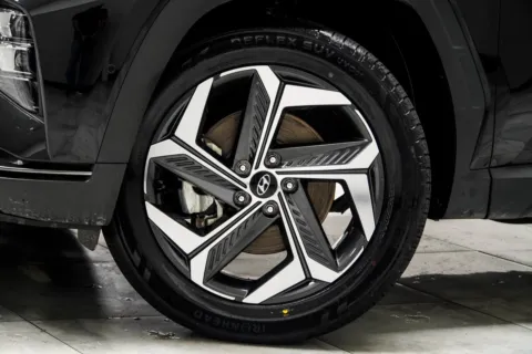 Another view of 2024 Hyundai Tucson Limited for sale in Kennesaw, GA at Carvilla