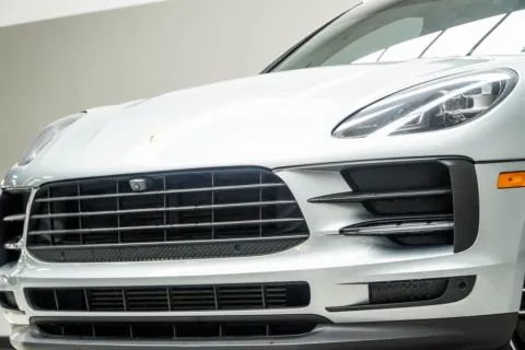 Photos of 2021 Porsche Macan for sale in Kennesaw, GA at Carvilla