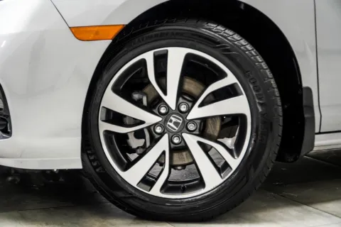 Another view of 2022 Honda Odyssey Touring for sale in Kennesaw, GA at Carvilla