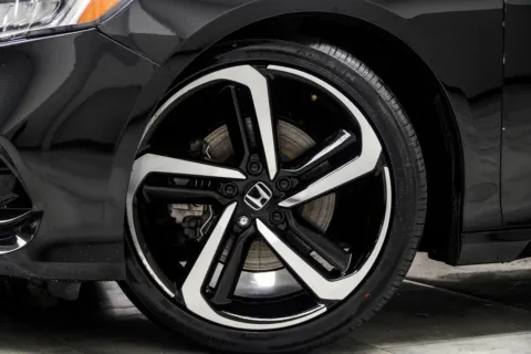 Another view of 2019 Honda Accord Sport for sale in Kennesaw, GA at Carvilla