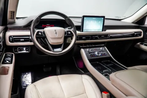More photos of 2022 Lincoln Aviator Reserve at Carvilla, GA