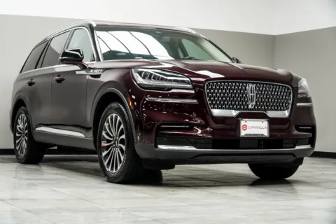 More photos of 2022 Lincoln Aviator Reserve at Carvilla, GA