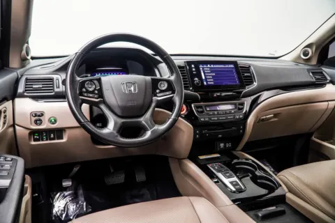 More photos of 2021 Honda Pilot Elite at Carvilla, GA