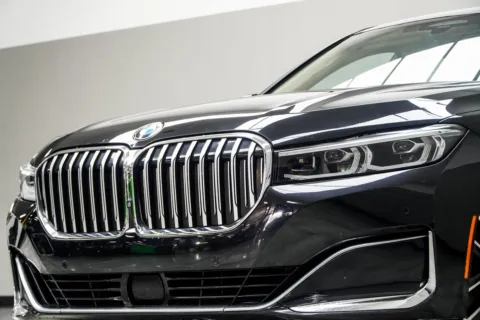 Photos of 2022 BMW 7 Series 750i xDrive for sale in Kennesaw, GA at Carvilla