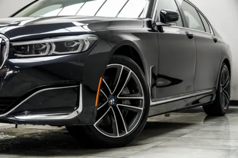 Another view of 2022 BMW 7 Series 750i xDrive for sale in Kennesaw, GA at Carvilla