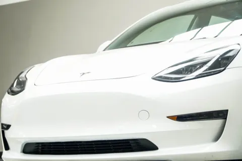 Photos of 2021 Tesla Model 3 Standard Range Plus for sale in Kennesaw, GA at Carvilla