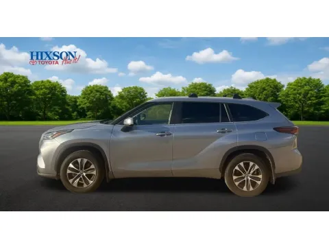 More photos of 2024 Toyota Highlander XLE at Hixson Toyota, LA