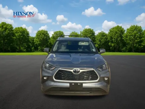 Photos of 2024 Toyota Highlander XLE for sale in Deridder, LA at Hixson Toyota