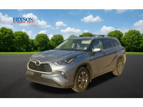 Another view of 2024 Toyota Highlander XLE for sale in Deridder, LA at Hixson Toyota