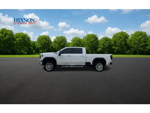 More photos of 2025 GMC Sierra 2500HD SLT at Hixson Toyota, LA