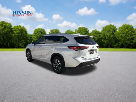 More photos of 2020 Toyota Highlander XLE at Hixson Toyota, LA