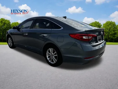 More photos of 2015 Hyundai Sonata SE at Hixson Toyota, LA