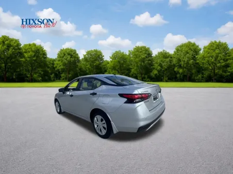 More photos of 2024 Nissan Versa 1.6 S at Hixson Toyota, LA