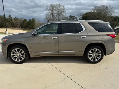 Another view of 2019 Chevrolet Traverse Premier for sale in Deridder, LA at Hixson Toyota