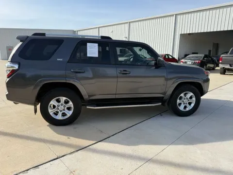 More photos of 2019 Toyota 4Runner SR5 at Hixson Toyota, LA