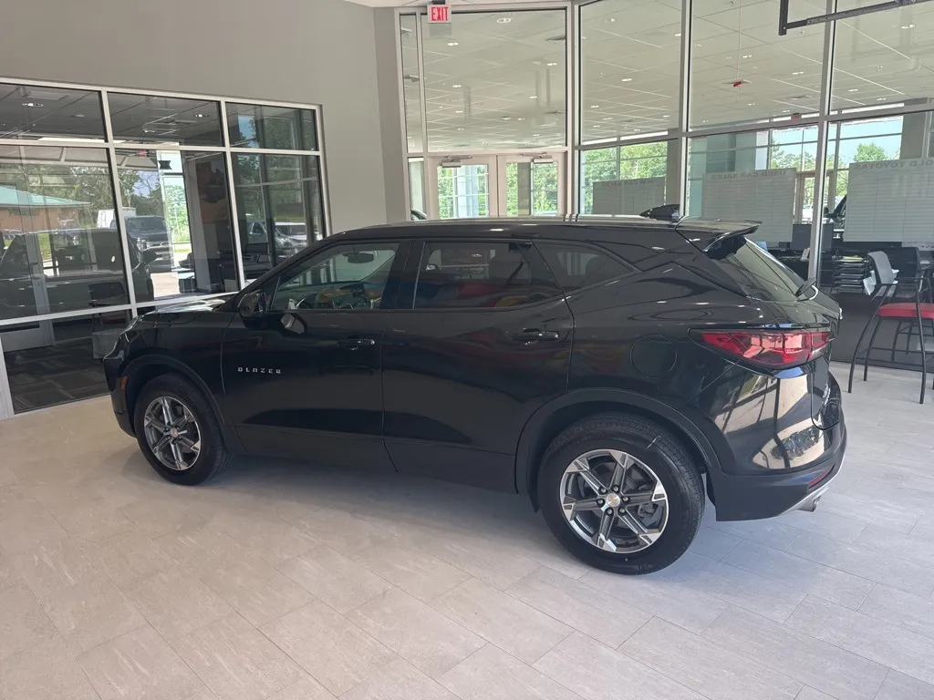Black 2023 Chevrolet Blazer LT for sale in Deridder, LA