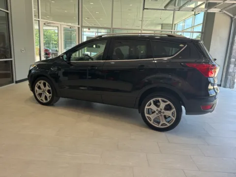 Photos of 2019 Ford Escape Titanium for sale in Deridder, LA at Hixson Toyota