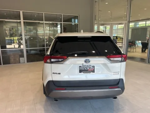 More photos of 2021 Toyota RAV4 Hybrid Limited at Hixson Toyota, LA