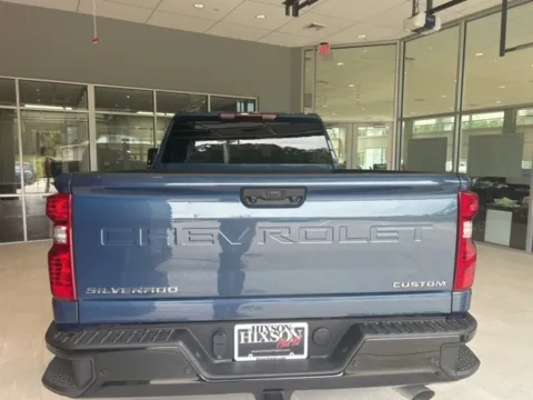 More photos of 2025 Chevrolet Silverado 2500HD Custom at Hixson Toyota, LA