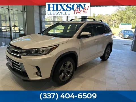 White 2018 Toyota Highlander Limited Platinum for sale in Deridder, LA