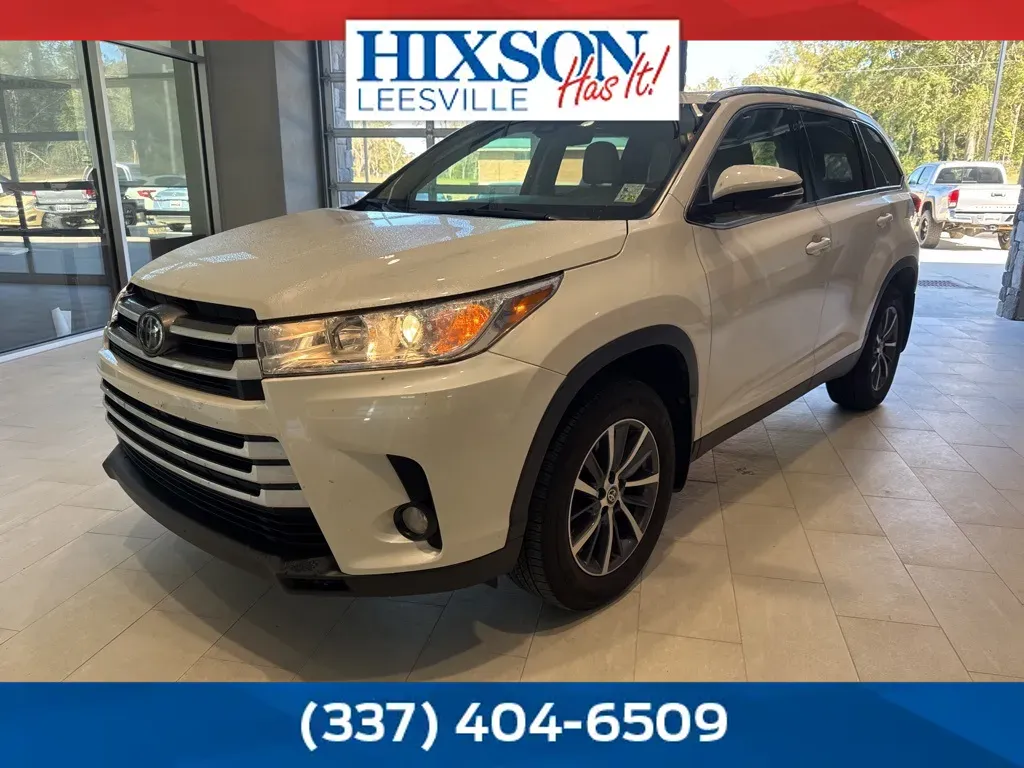 White 2019 Toyota Highlander XLE for sale in Deridder, LA