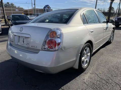 More photos of 2003 Nissan Altima 2.5 S at Hi Lo Auto Sales - Frederick - Route 40, MD
