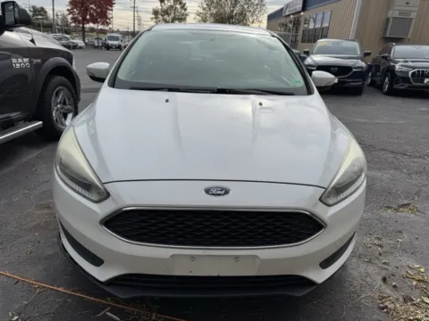 Photos of 2015 Ford Focus SE for sale in Frederick, MD at Hi Lo Auto Sales - Frederick - Route 40