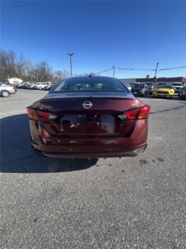 More photos of 2024 Nissan Altima 2.5 SV at Hi Lo Auto Sales - Frederick - Route 40, MD