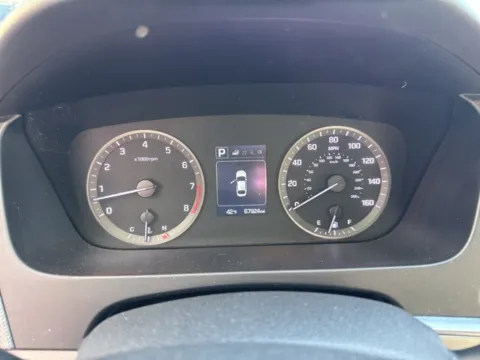 More photos of 2015 Hyundai Sonata SE at Hi Lo Auto Sales - Frederick - Route 40, MD