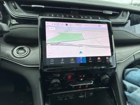 More photos of 2022 Jeep Grand Cherokee L Limited at Hi Lo Auto Sales - Frederick - Route 40, MD