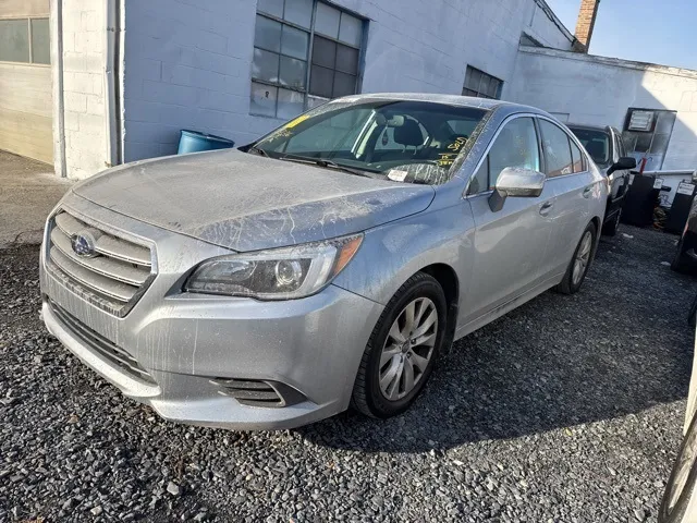 2015 Subaru Legacy 2.5i Premium's photo