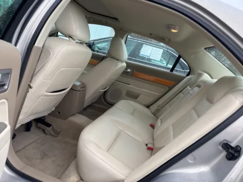 Photos of 2009 Lincoln MKZ for sale in Frederick, MD at Hi Lo Auto Sales - Frederick - Route 40