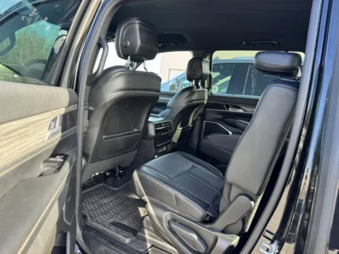 Photos of 2024 Jeep Wagoneer Series III for sale in Frederick, MD at Hi Lo Auto Sales - Frederick - Route 40