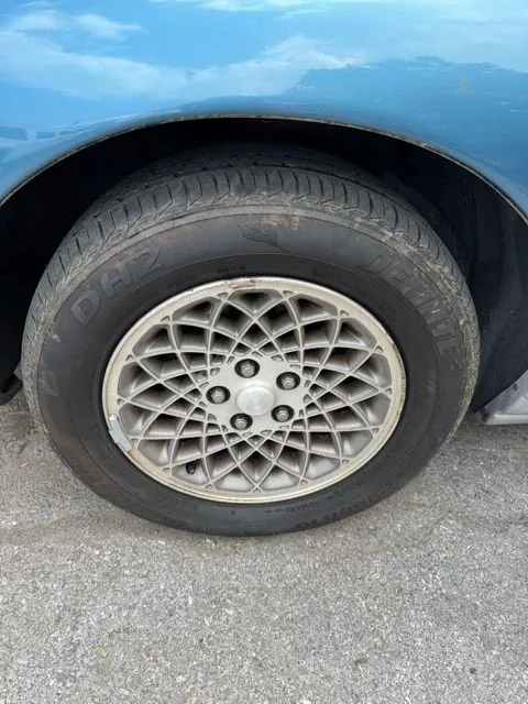 1993 Chrysler Concorde - Photo 11