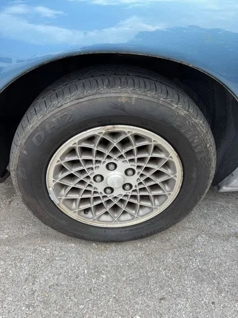 1993 Chrysler Concorde - Photo 11
