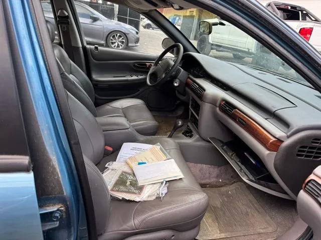 1993 Chrysler Concorde - Photo 8
