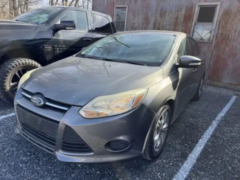 Gray 2014 Ford Focus SE for sale in Frederick, MD