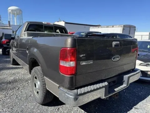 More photos of 2005 Ford F-150 at Hi Lo Auto Sales - Frederick - Route 40, MD