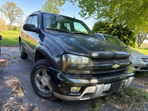 Photos of 2004 Chevrolet TrailBlazer LT for sale in Frederick, MD at Hi Lo Auto Sales - Frederick - Route 40