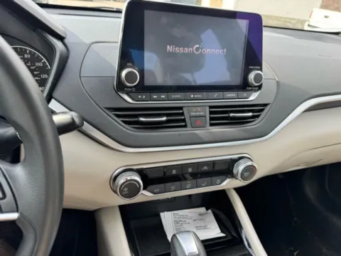 More photos of 2021 Nissan Altima 2.5 SV at Hi Lo Auto Sales - Frederick - Route 40, MD